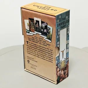 Ortaya Çıkan Tarot 12*7cm 80 Adet Tarot Kartı (2 Özel Kartlı) Sert Kutuda 350GSM Çift Kabartmalı Kart Stoğu Üzerine Basılmıştır