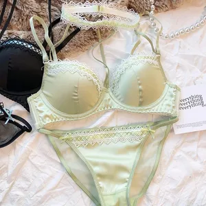 לוליטה צרפתי Pure Desire סקסית תחרה סאטן ספייס גירל חזיית חזה קטן התכנסות הלטר תחתונים חלולים סט תחתונים רכים